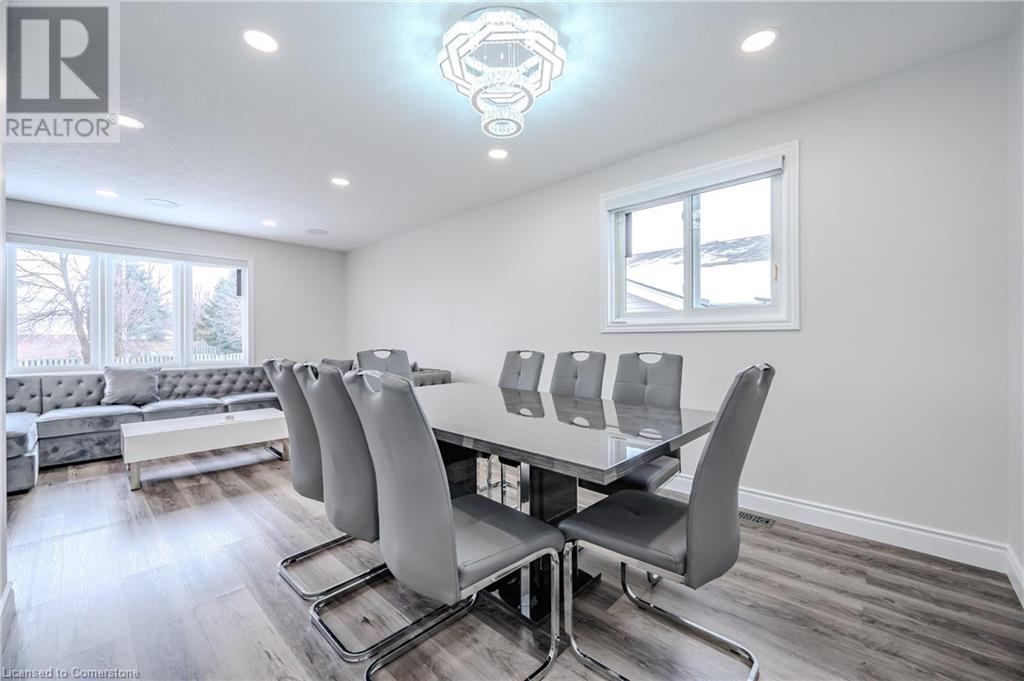 201 Erinbrook Drive, Kitchener, Ontario  N2E 3K5 - Photo 17 - 40686718