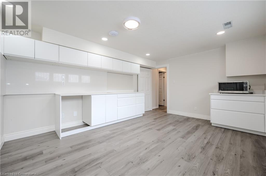 201 Erinbrook Drive, Kitchener, Ontario  N2E 3K5 - Photo 42 - 40686718