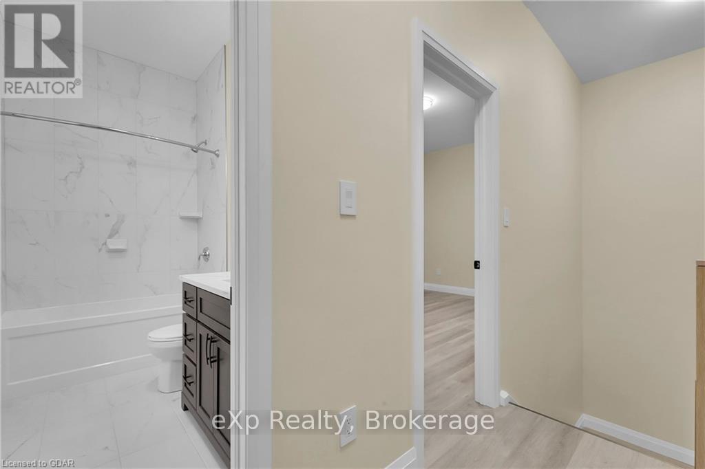 370 Forfar Street E, Centre Wellington, Ontario  N1M 1B5 - Photo 3 - X11879784