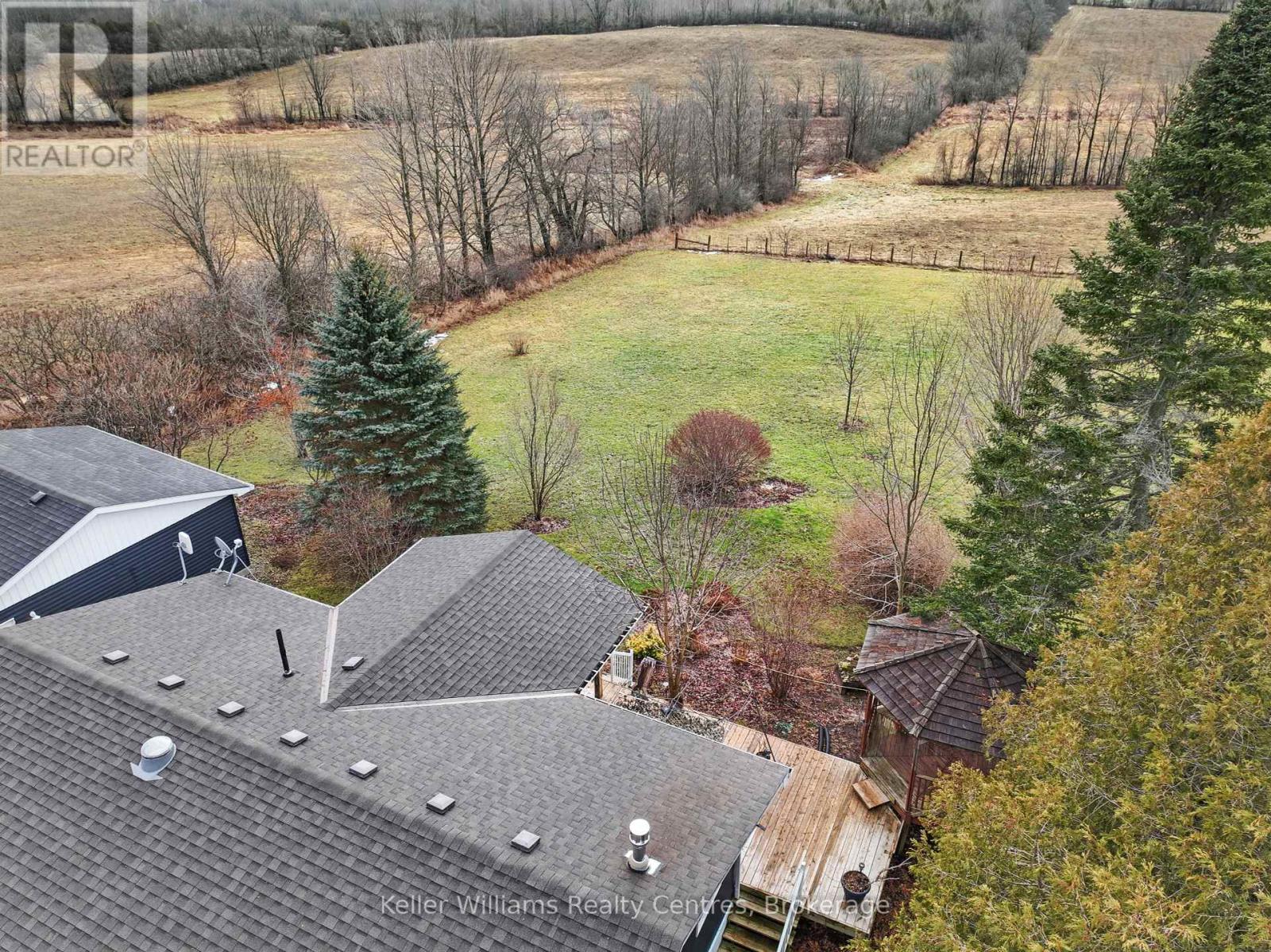 101 Salem Road, South Bruce Peninsula, Ontario  N0H 2T0 - Photo 10 - X11904117