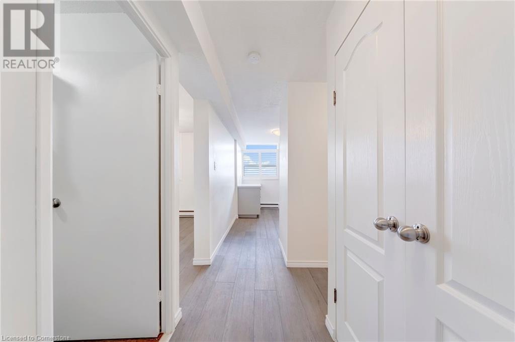 700 Dynes Road Unit# 705, Burlington, Ontario  L7N 3M2 - Photo 2 - 40686625