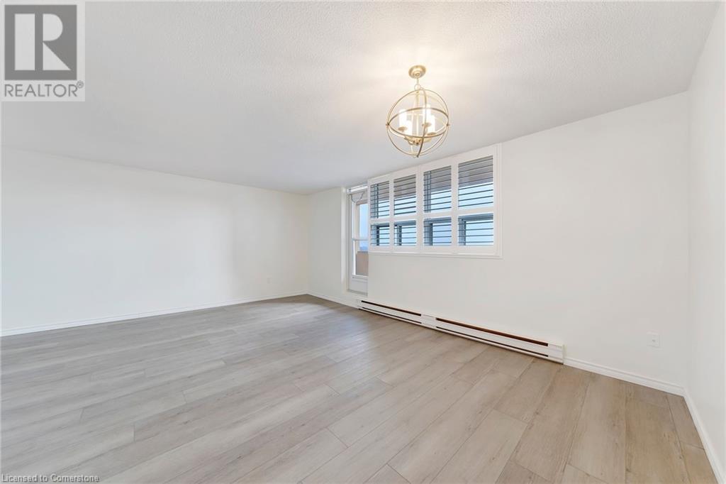 700 Dynes Road Unit# 705, Burlington, Ontario  L7N 3M2 - Photo 5 - 40686625