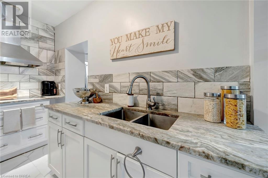 109 St Paul Avenue, Brantford, Ontario  N3T 4G1 - Photo 14 - 40685665