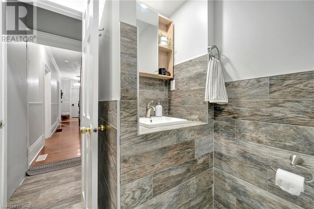 109 St Paul Avenue, Brantford, Ontario  N3T 4G1 - Photo 19 - 40685665