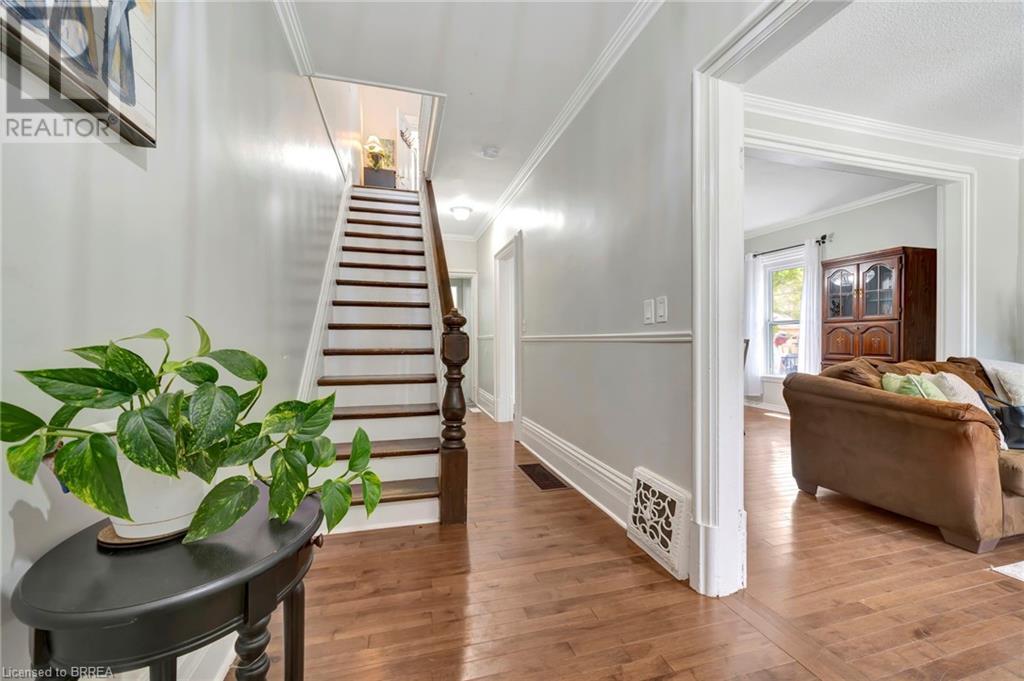 109 St Paul Avenue, Brantford, Ontario  N3T 4G1 - Photo 6 - 40685665
