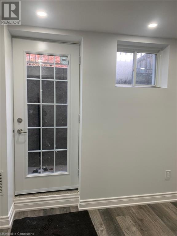 Basement/1005 Farmstead Drive, Milton, Ontario  L9T 8G2 - Photo 3 - 40686279