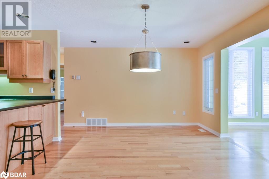 105 Pine Ridge Gt, Gravenhurst, Ontario  P1P 1Z2 - Photo 8 - 40686966