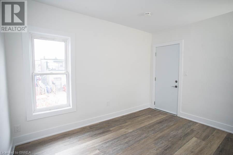 152 Murray Street Unit# Upper, Brantford, Ontario  N3S 5R1 - Photo 11 - 40686130