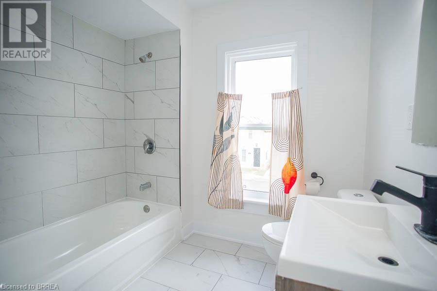 152 Murray Street Unit# Upper, Brantford, Ontario  N3S 5R1 - Photo 12 - 40686130