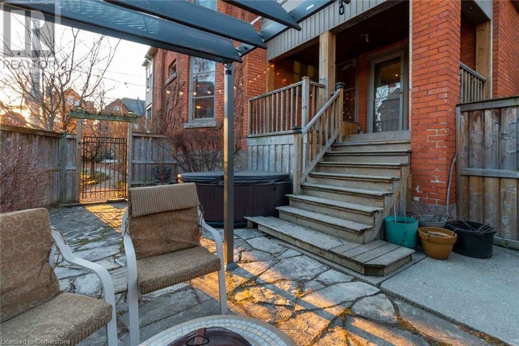 326 S Locke Street S Unit# Main, Hamilton, Ontario  L8P 4C6 - Photo 5 - 40687029