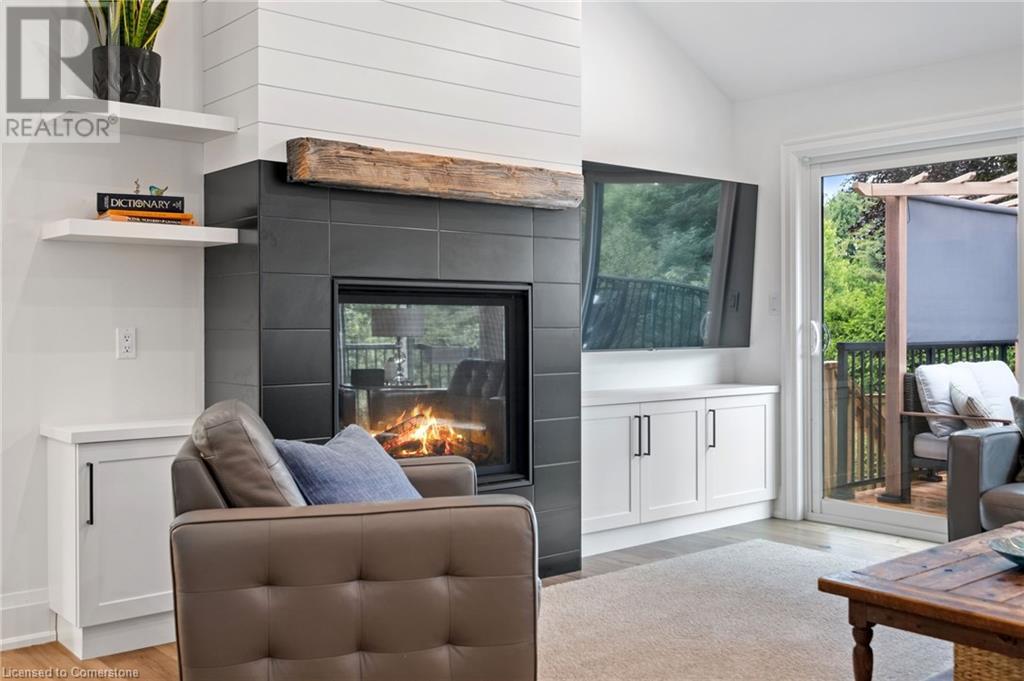 799 Cranston Court, Burlington, Ontario  L7T 2Y6 - Photo 9 - 40686924