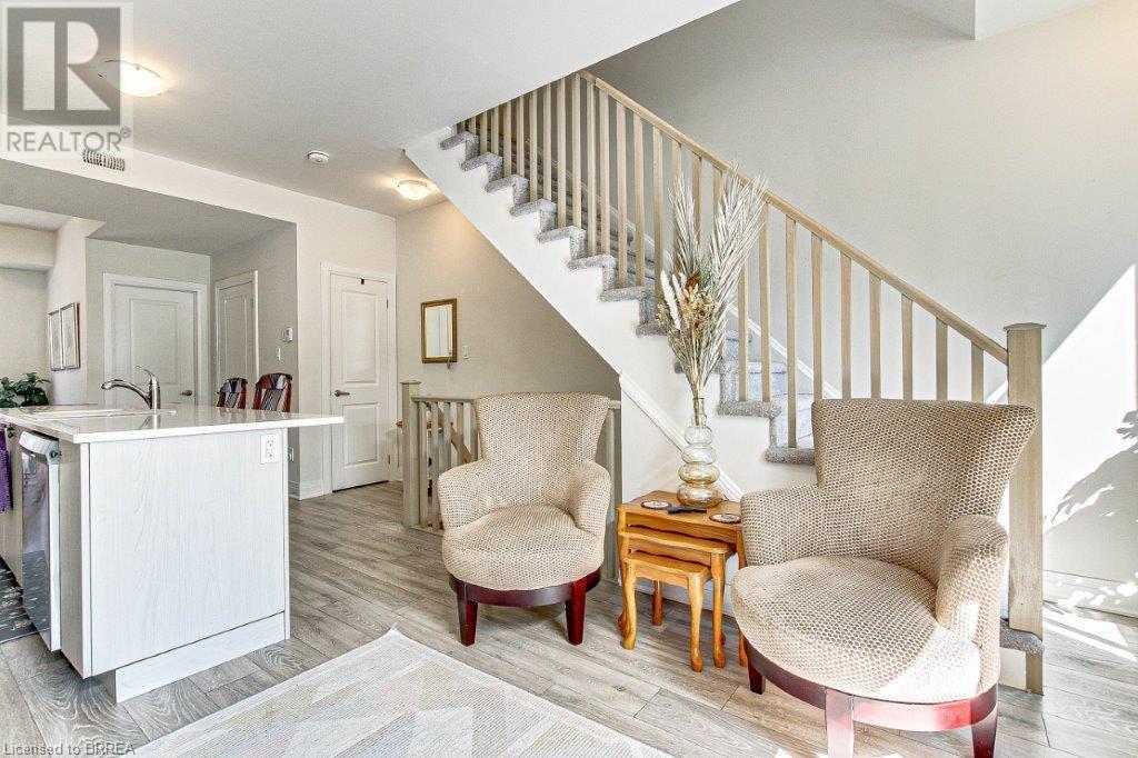 2 Willow Street Unit# 12, Paris, Ontario  N3L 0C6 - Photo 5 - 40686916