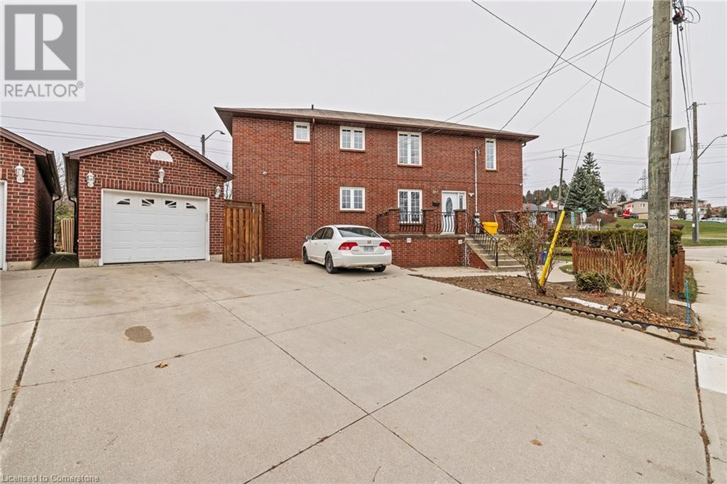 107 HORNING Drive, Hamilton, Ontario