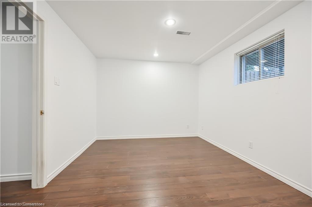 76 Redfern Avenue, Hamilton, Ontario  L9C 7S4 - Photo 38 - 40687057