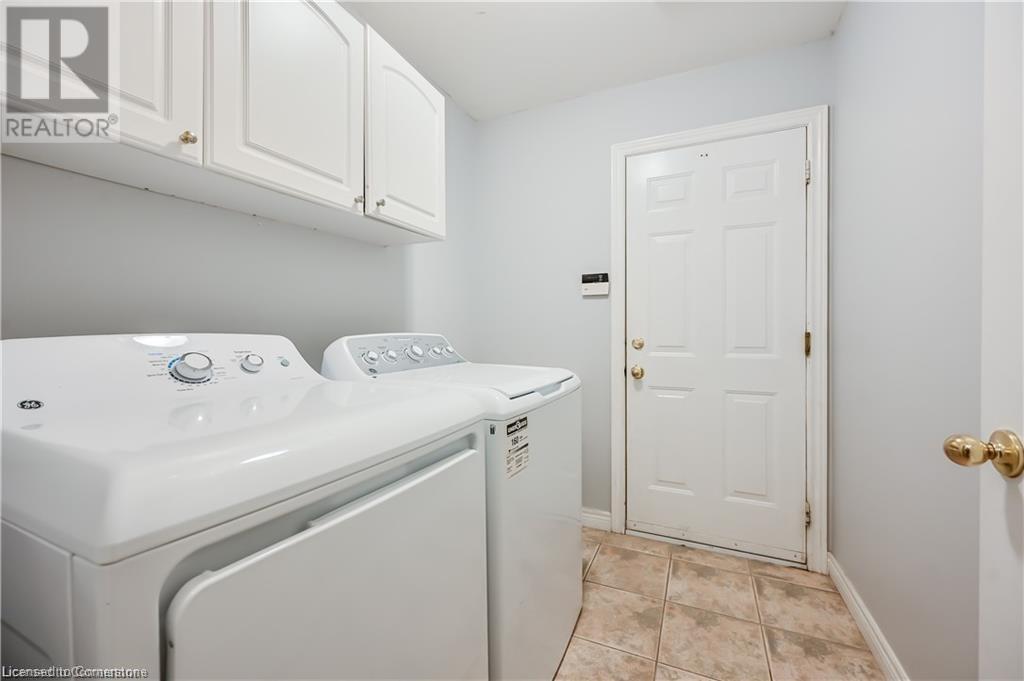 76 Redfern Avenue, Hamilton, Ontario  L9C 7S4 - Photo 42 - 40687057