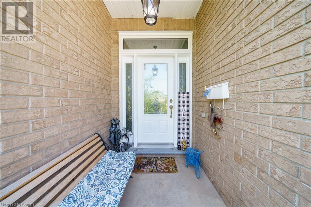 33 Tallman Street, Stoney Creek, Ontario  L8E 5Y1 - Photo 4 - 40686994