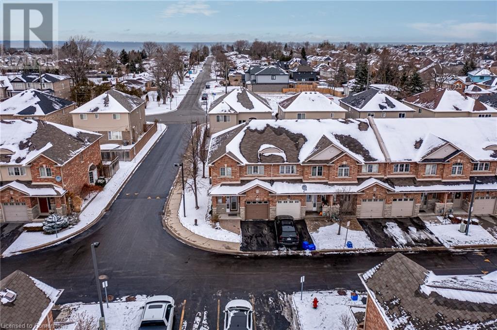 24 Marina Point Crescent, Hamilton, Ontario  L8E 0E4 - Photo 33 - 40686739