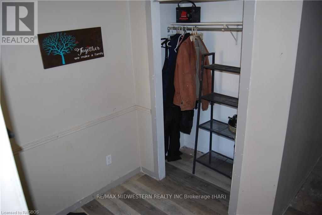 41 William Street W, Minto, Ontario  N0G 1Z0 - Photo 9 - X11898869