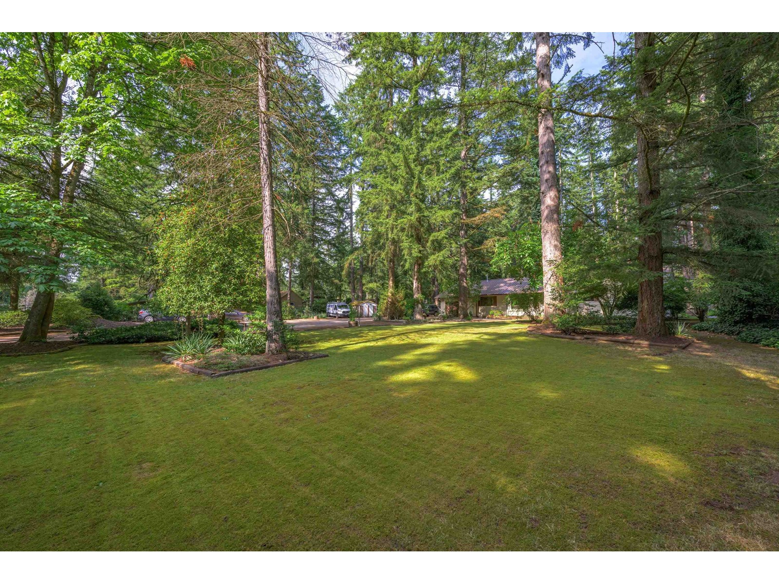 Property at 2546 200 STREET image 3