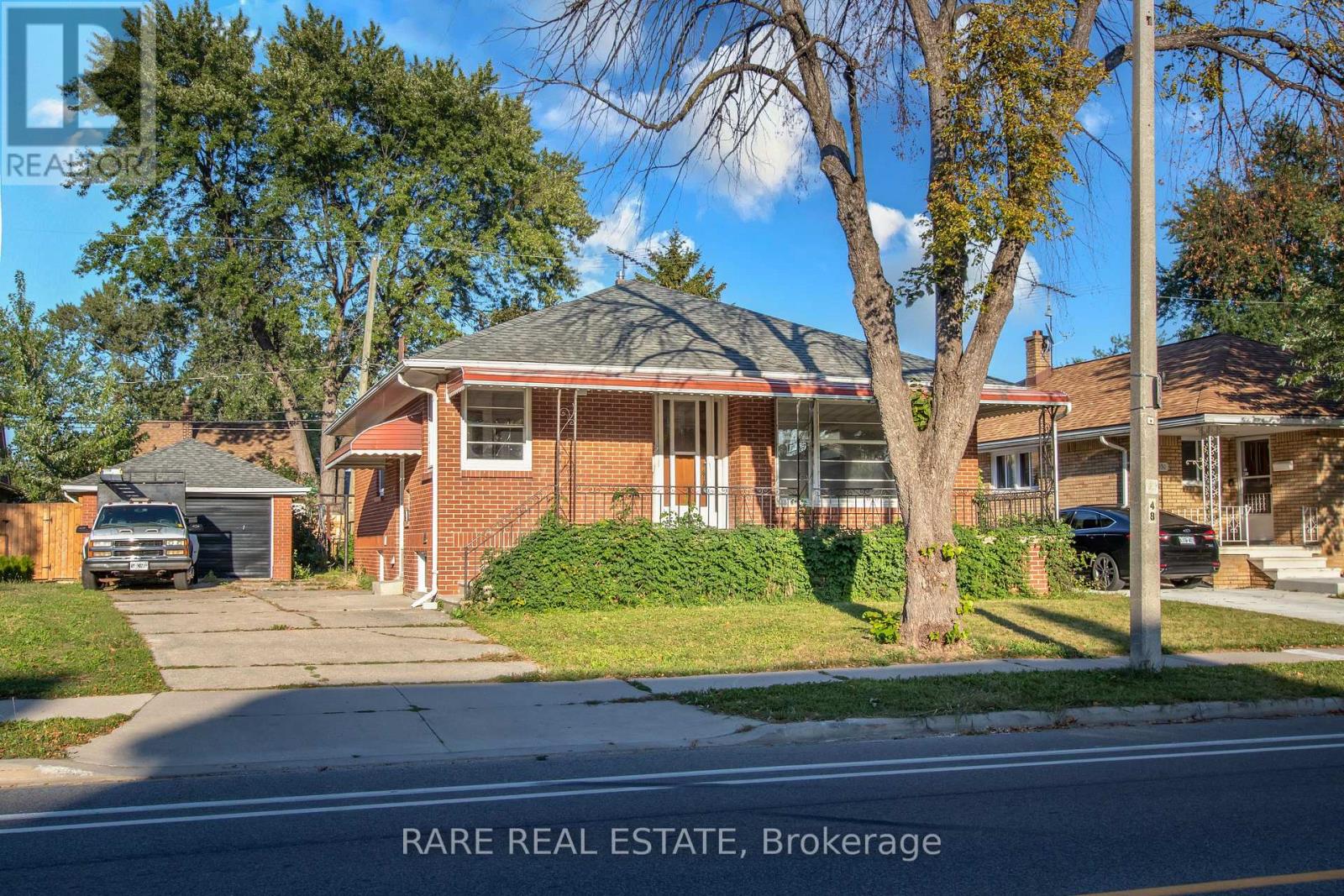 1544 PILLETTE ROAD, Windsor, Ontario