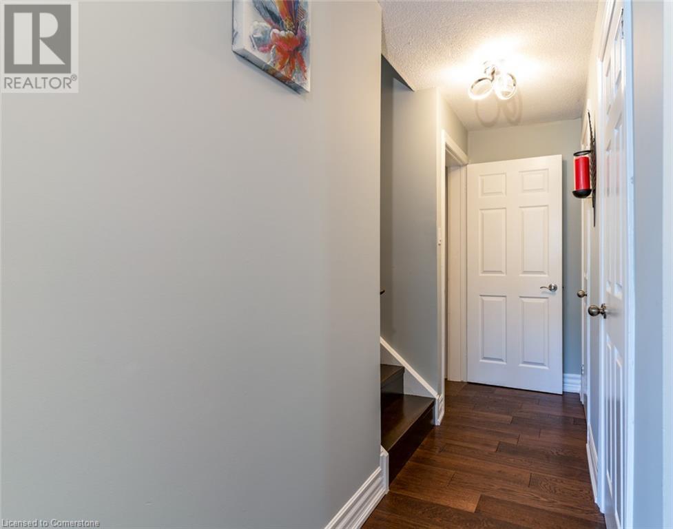 91 Hedge Lawn Drive, Grimsby, Ontario  L3M 5H4 - Photo 33 - XH4205842