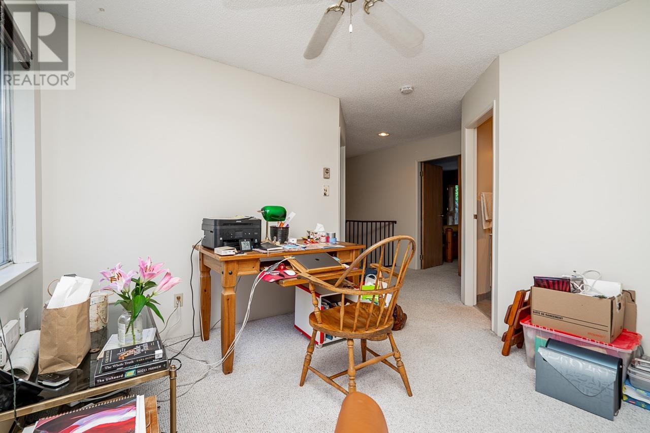 Listing Picture 34 of 40 : 3689 BORHAM CRESCENT, Vancouver / 溫哥華 - 魯藝地產 Yvonne Lu Group - MLS Medallion Club Member