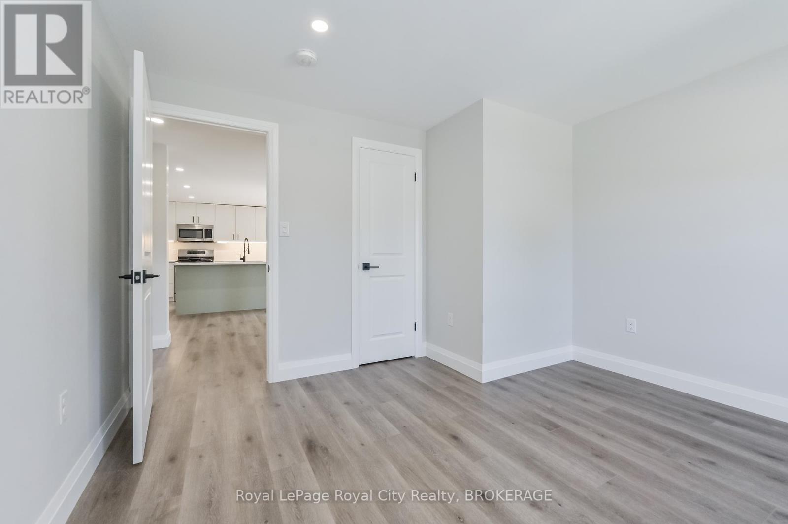 330 William Street, Wellington North, Ontario  N0G 2L3 - Photo 15 - X9358133