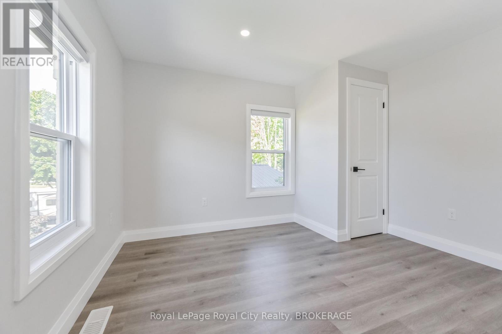 330 William Street, Wellington North, Ontario  N0G 2L3 - Photo 17 - X9358133