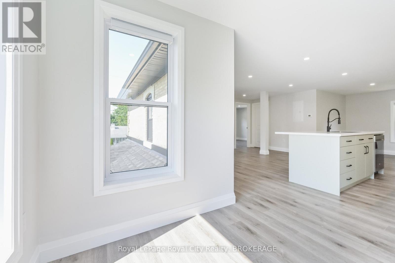 330 William Street, Wellington North, Ontario  N0G 2L3 - Photo 9 - X9358133