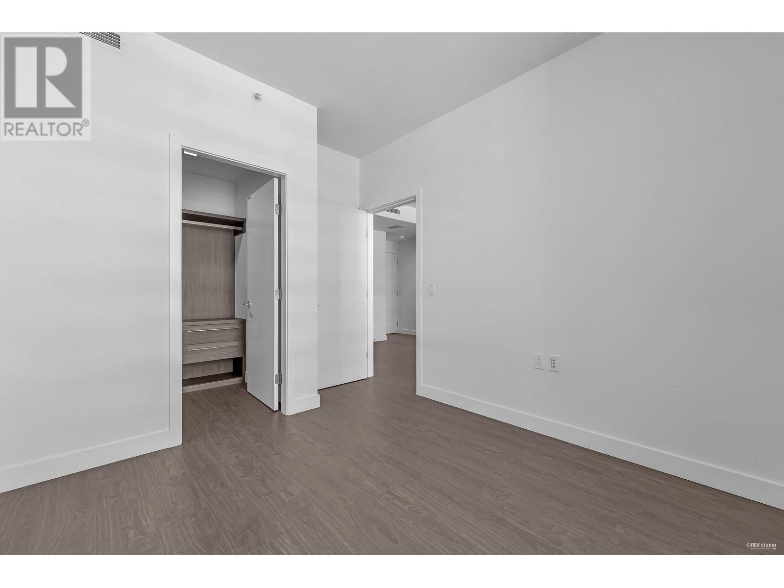 Listing Picture 10 of 18 : 1410 6320 NO. 3 ROAD, Richmond / 烈治文 - 魯藝地產 Yvonne Lu Group - MLS Medallion Club Member