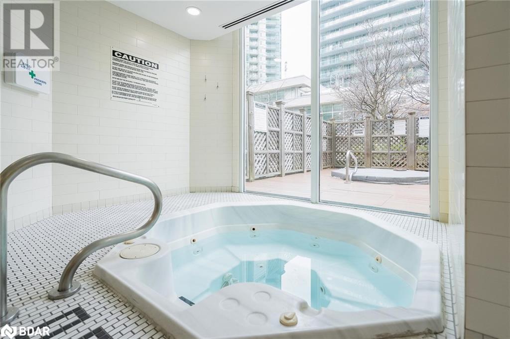 225 Webb Drive Unit# 1702, Mississauga, Ontario  L5B 4P2 - Photo 17 - 40684523