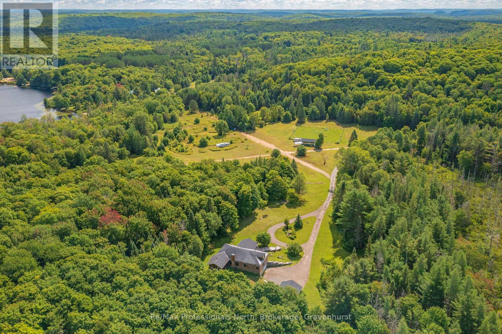 155 Old Centurian Road, Huntsville, Ontario  P1H 2N5 - Photo 5 - X10438329