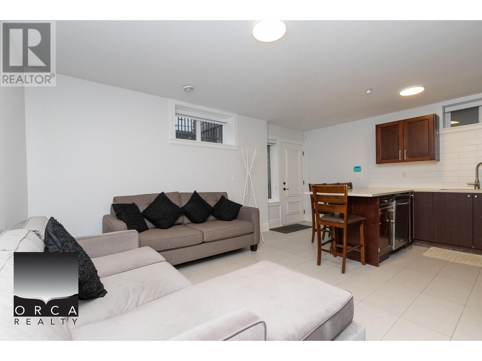 Basement Suite 1775 E 59th Avenue, Vancouver, British Columbia  V5P 2H2 - Photo 8 - R2949163