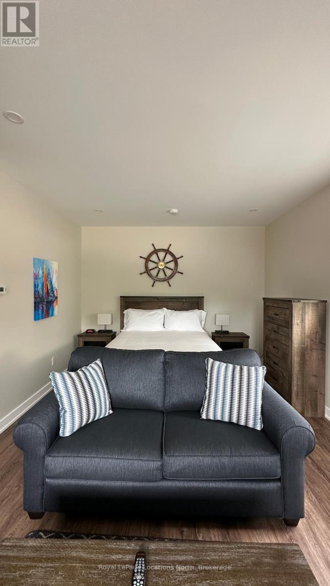 3 - 18 Boucher St West Street W, Meaford, Ontario  N4L 1P4 - Photo 1 - X11904459