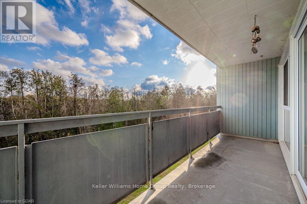 303 - 91 Conroy Crescent, Guelph, Ontario  N1G 2V5 - Photo 2 - X11822694