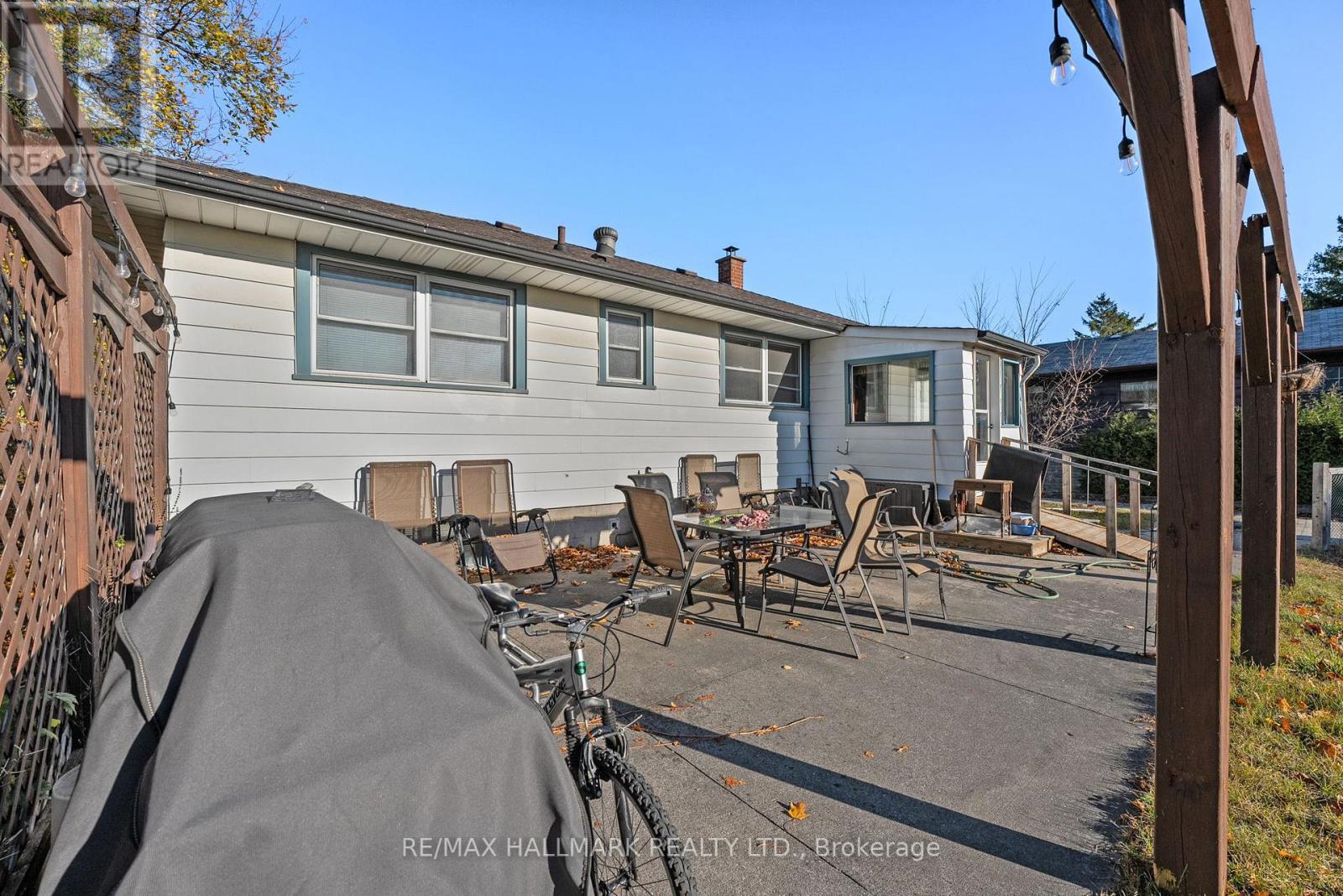 871 Finch Avenue, Pickering (Dunbarton), Ontario  L1V 1J4 - Photo 8 - E11904442