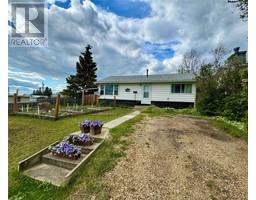 420 100A Avenue, dawson creek, British Columbia