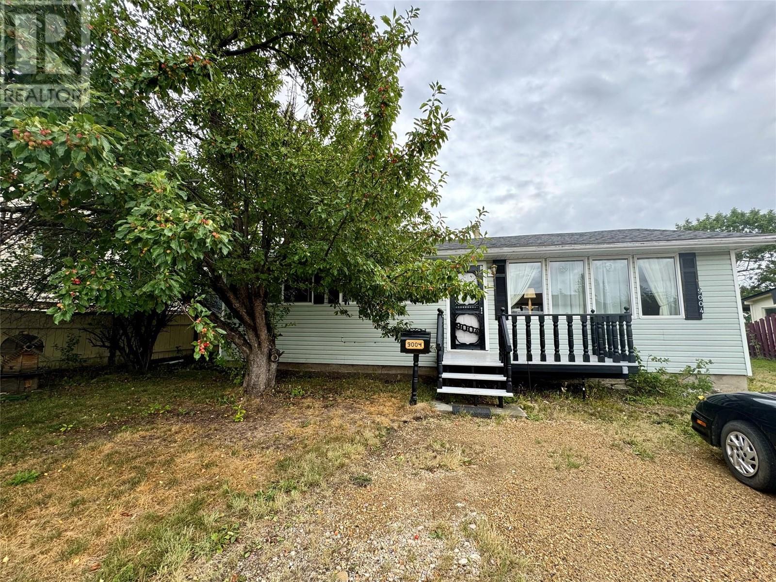 9004 Lyman Drive, dawson creek, British Columbia