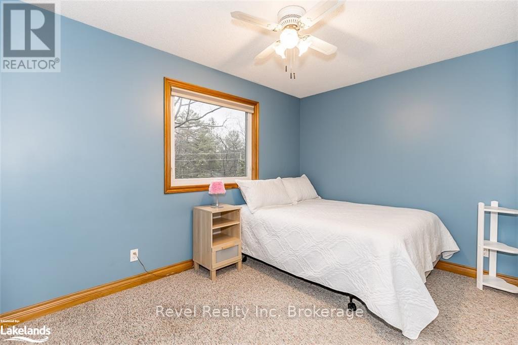 8 Willow Drive, Tiny, Ontario  L0L 1P0 - Photo 16 - S10437239