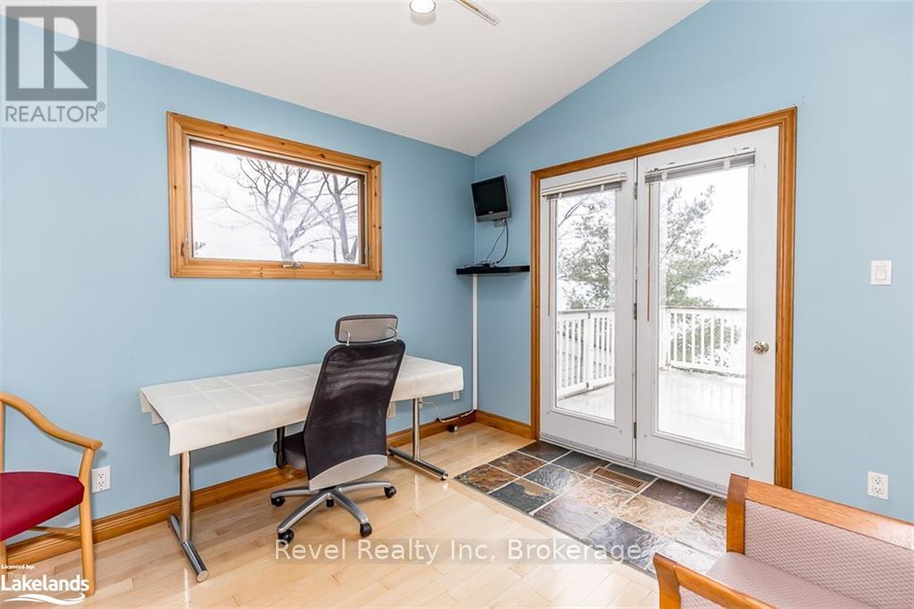 8 Willow Drive, Tiny, Ontario  L0L 1P0 - Photo 17 - S10437239