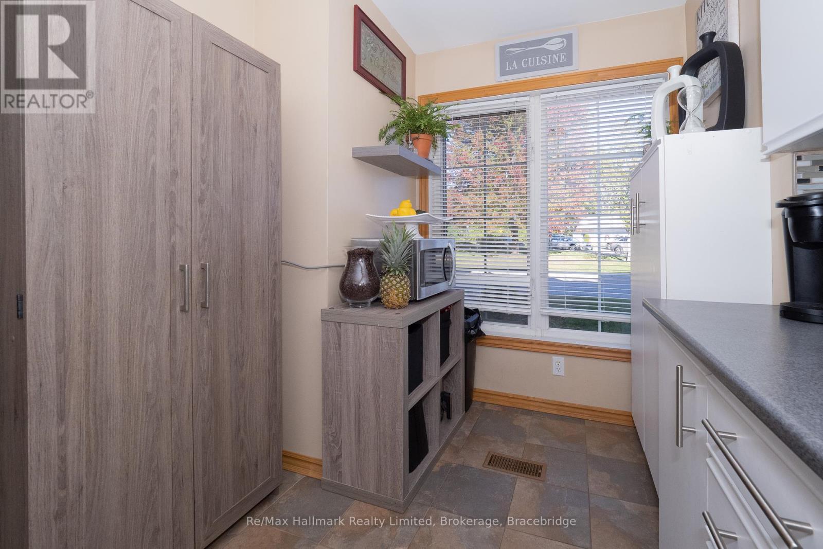 20 Liza Crescent, Bracebridge, Ontario  P1L 1G4 - Photo 8 - X11822843