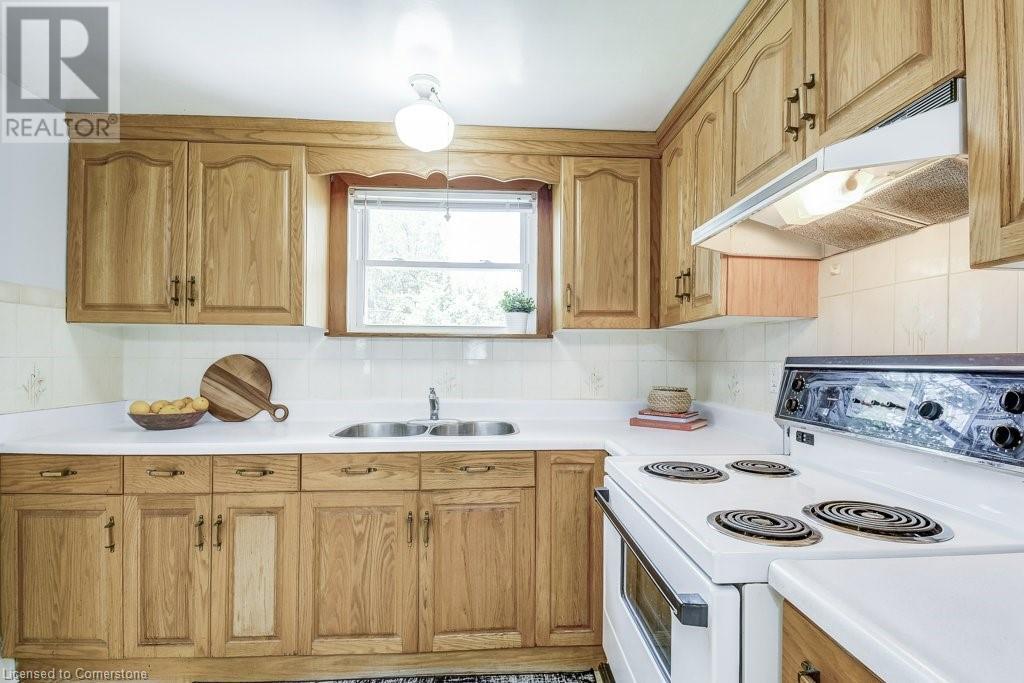 113 Kensington Avenue N, Hamilton, Ontario  L8L 7N3 - Photo 13 - 40687014