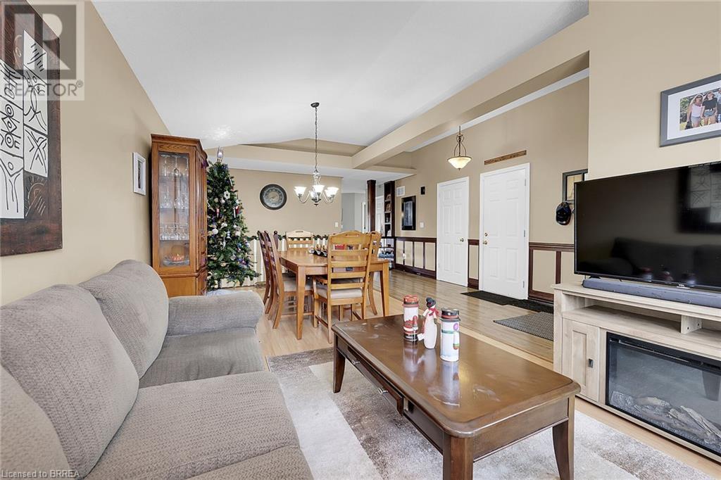 11 Gaal Court, Brantford, Ontario  N3T 6R4 - Photo 21 - 40687010