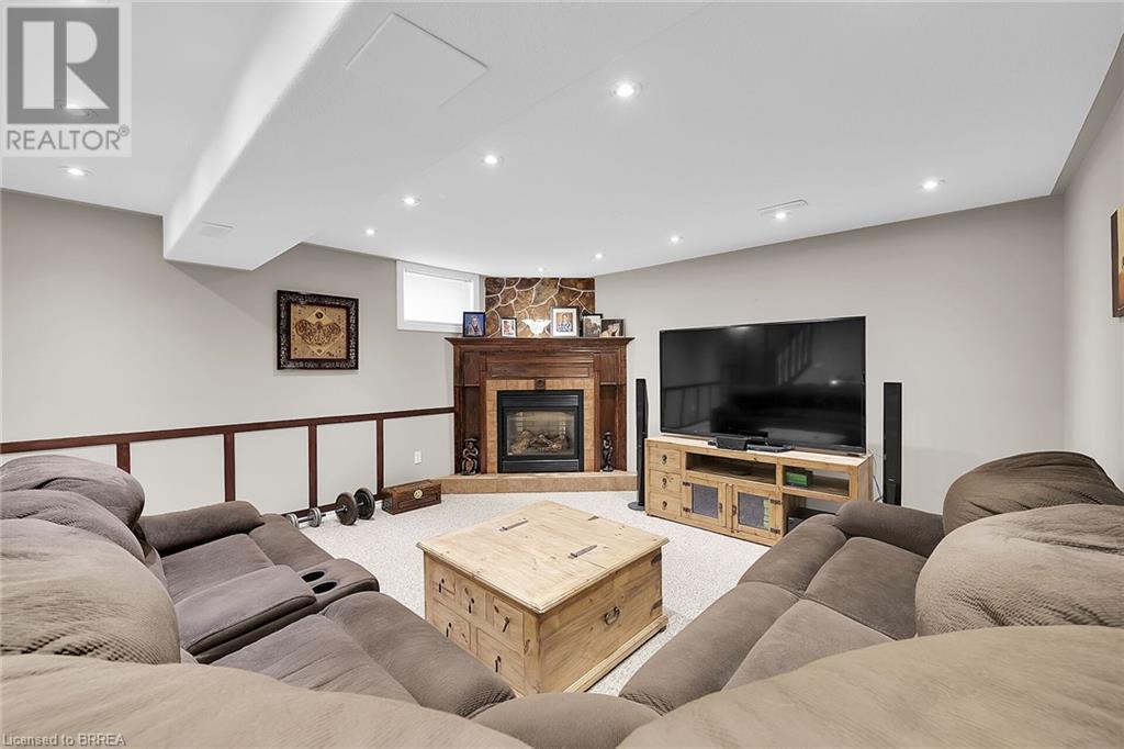 11 Gaal Court, Brantford, Ontario  N3T 6R4 - Photo 29 - 40687010