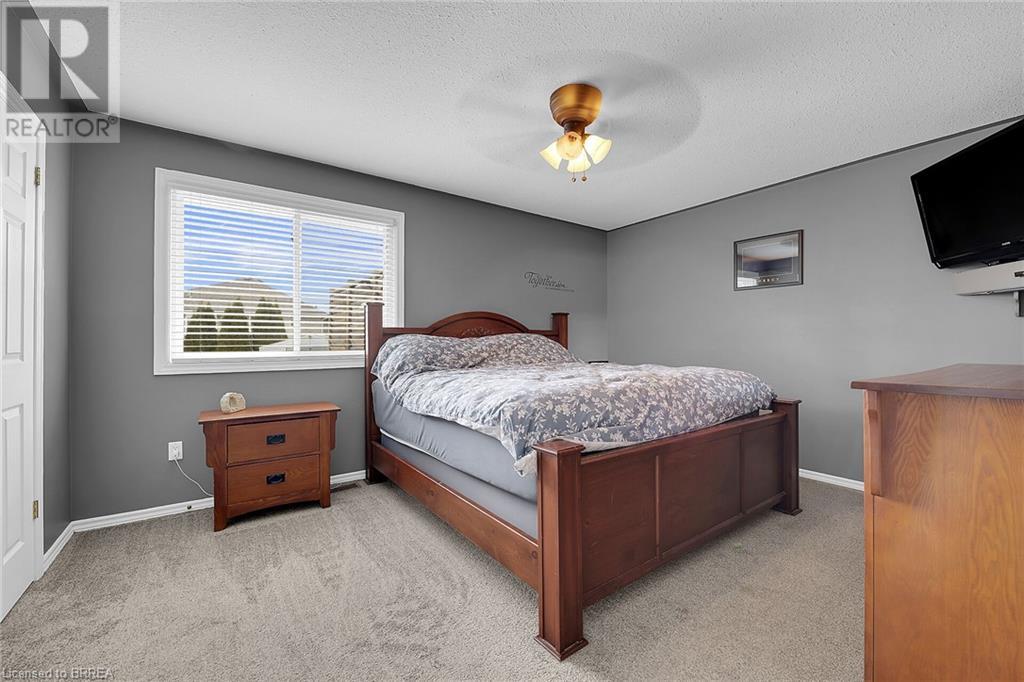 11 Gaal Court, Brantford, Ontario  N3T 6R4 - Photo 22 - 40687010