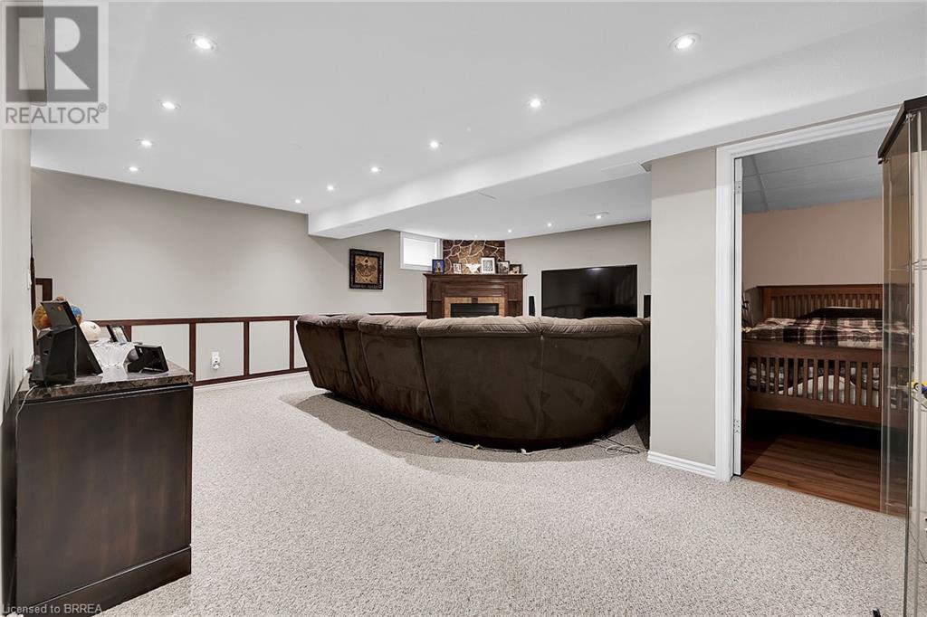 11 Gaal Court, Brantford, Ontario  N3T 6R4 - Photo 33 - 40687010