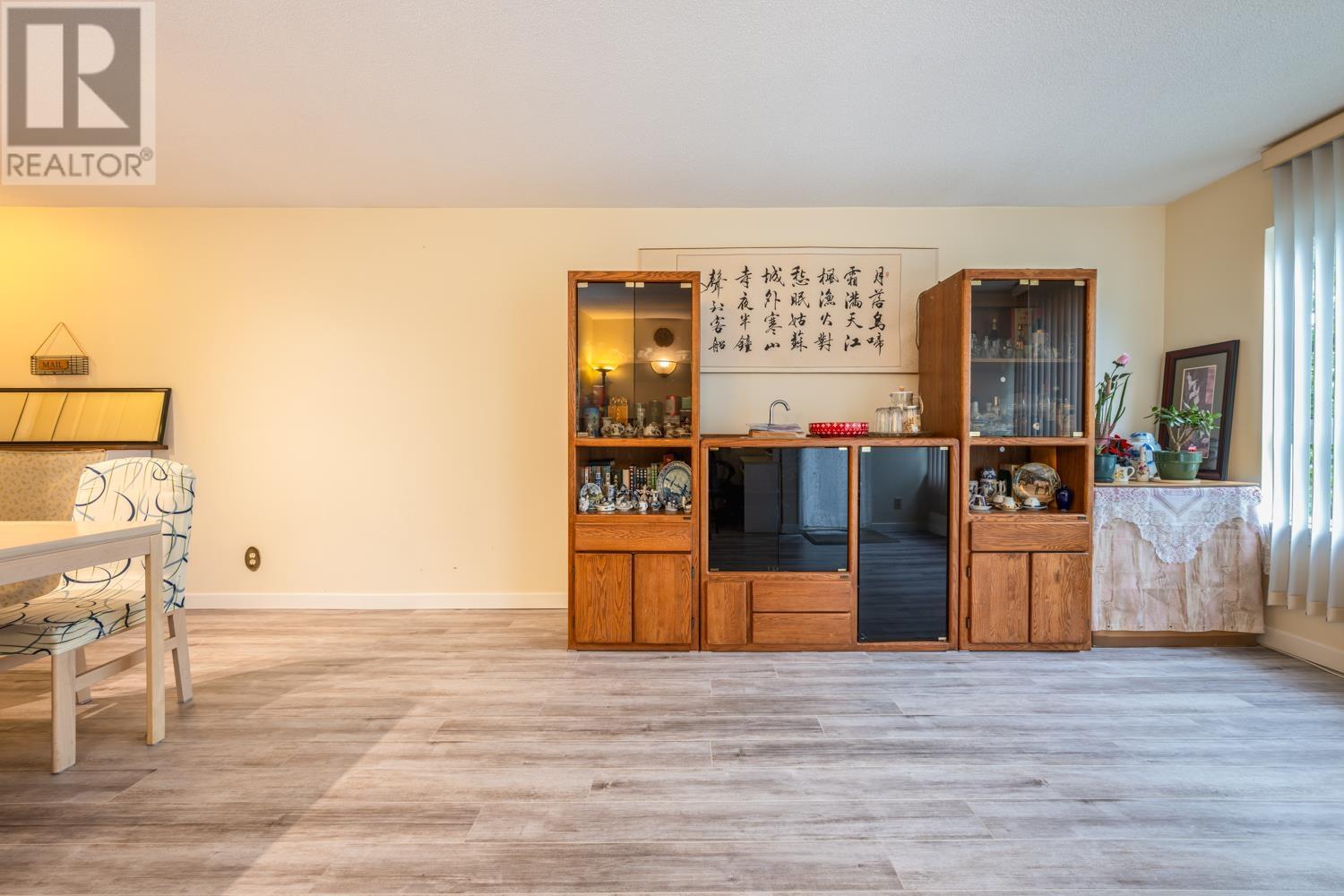 307 4950 Mcgeer Street, Vancouver, British Columbia  V5R 6B4 - Photo 5 - R2951856