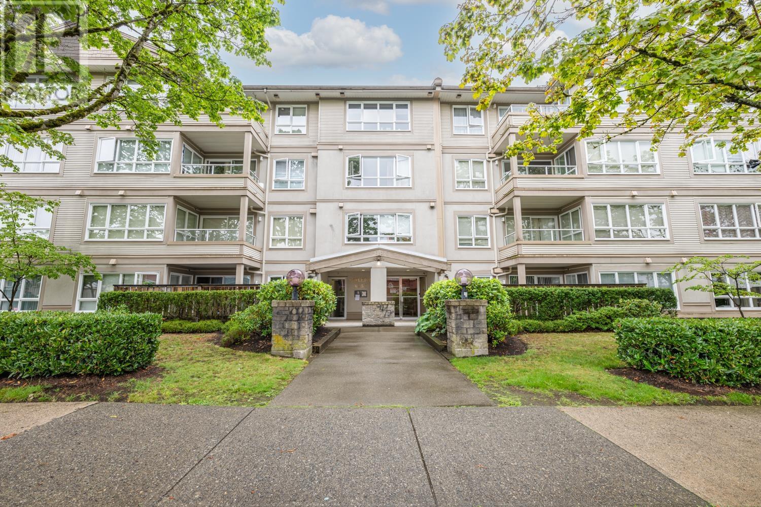 307 4950 Mcgeer Street, Vancouver, British Columbia  V5R 6B4 - Photo 2 - R2951856