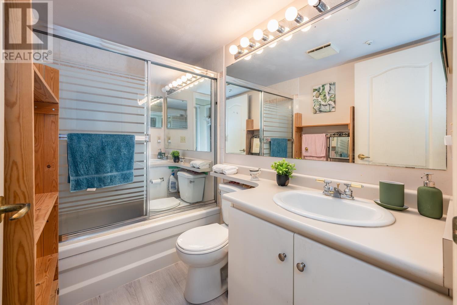 307 4950 Mcgeer Street, Vancouver, British Columbia  V5R 6B4 - Photo 13 - R2951856