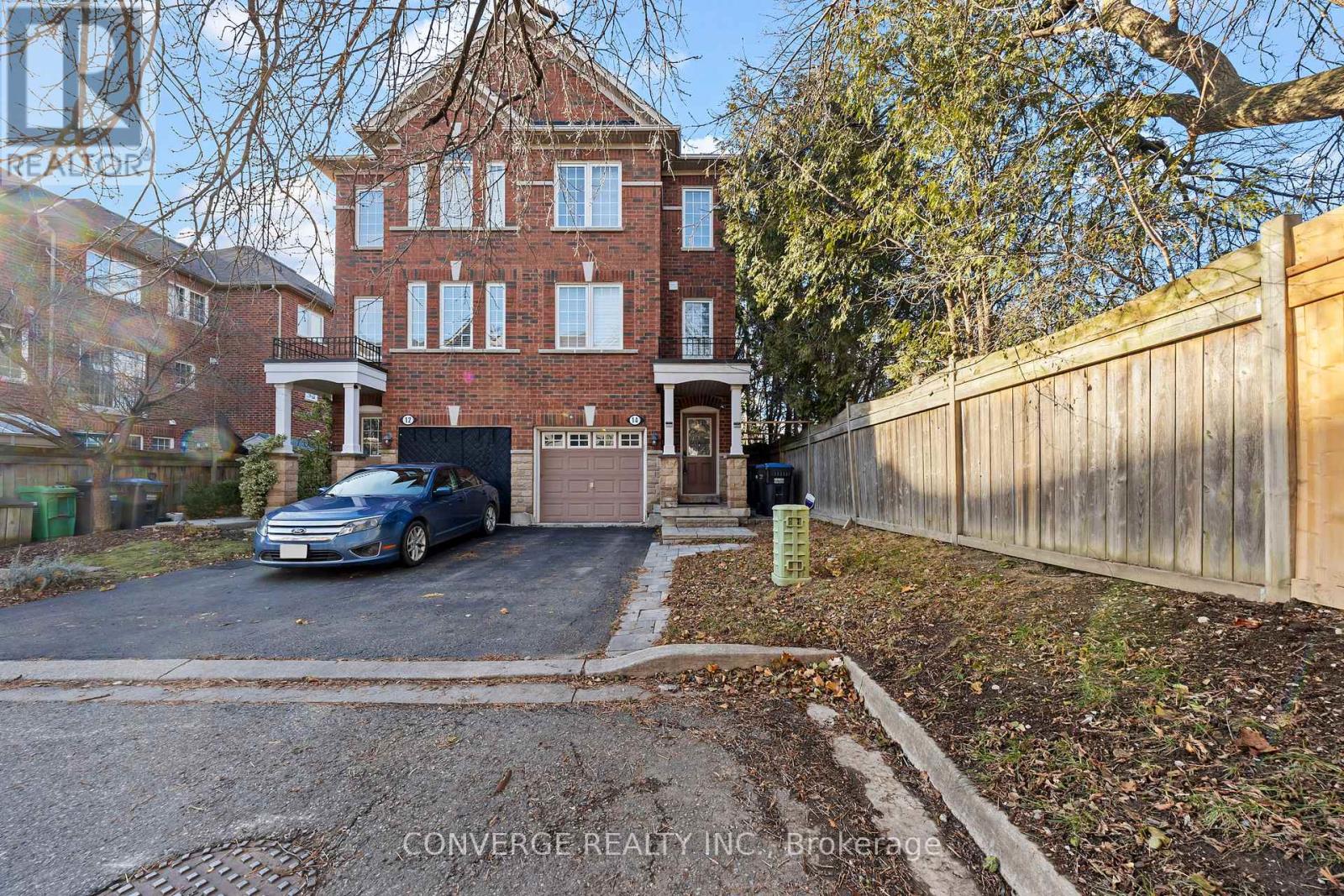 14 GEMSTONE LANE W, Brampton, Ontario